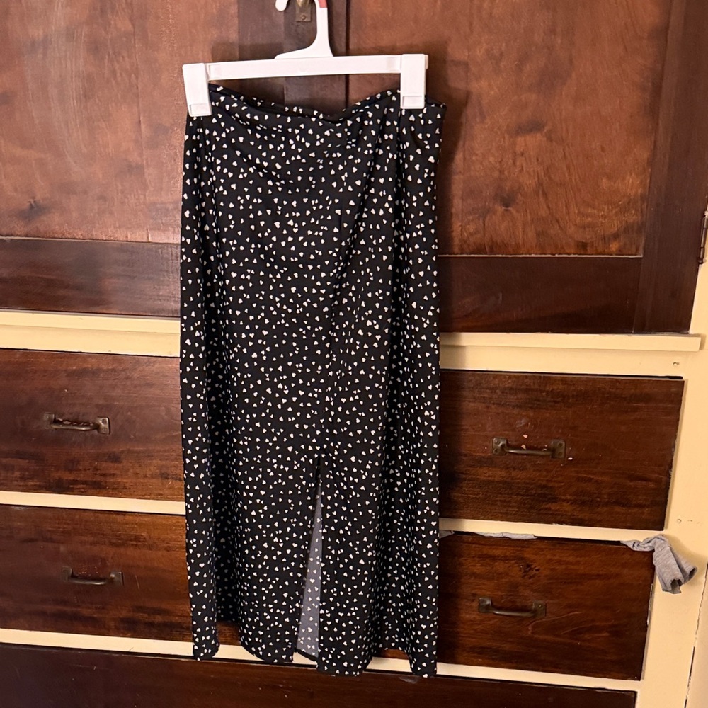 Black and White heart Women's Skirt